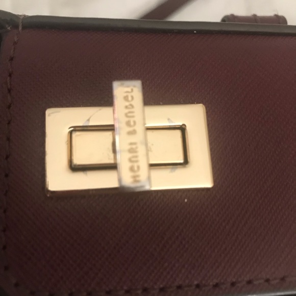 🚨HENRI BENDEL SHOULDER BAG🚨 - Picture 6 of 8